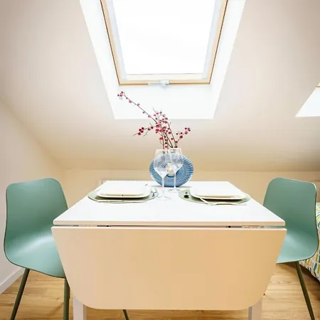 Apartamento Royal Sejour, Avec Parking Gratuit *